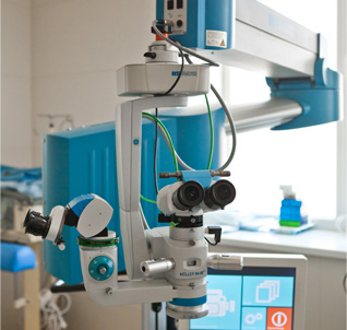 Операційний мікроскоп Haag -Streit Moller Hi-R 900